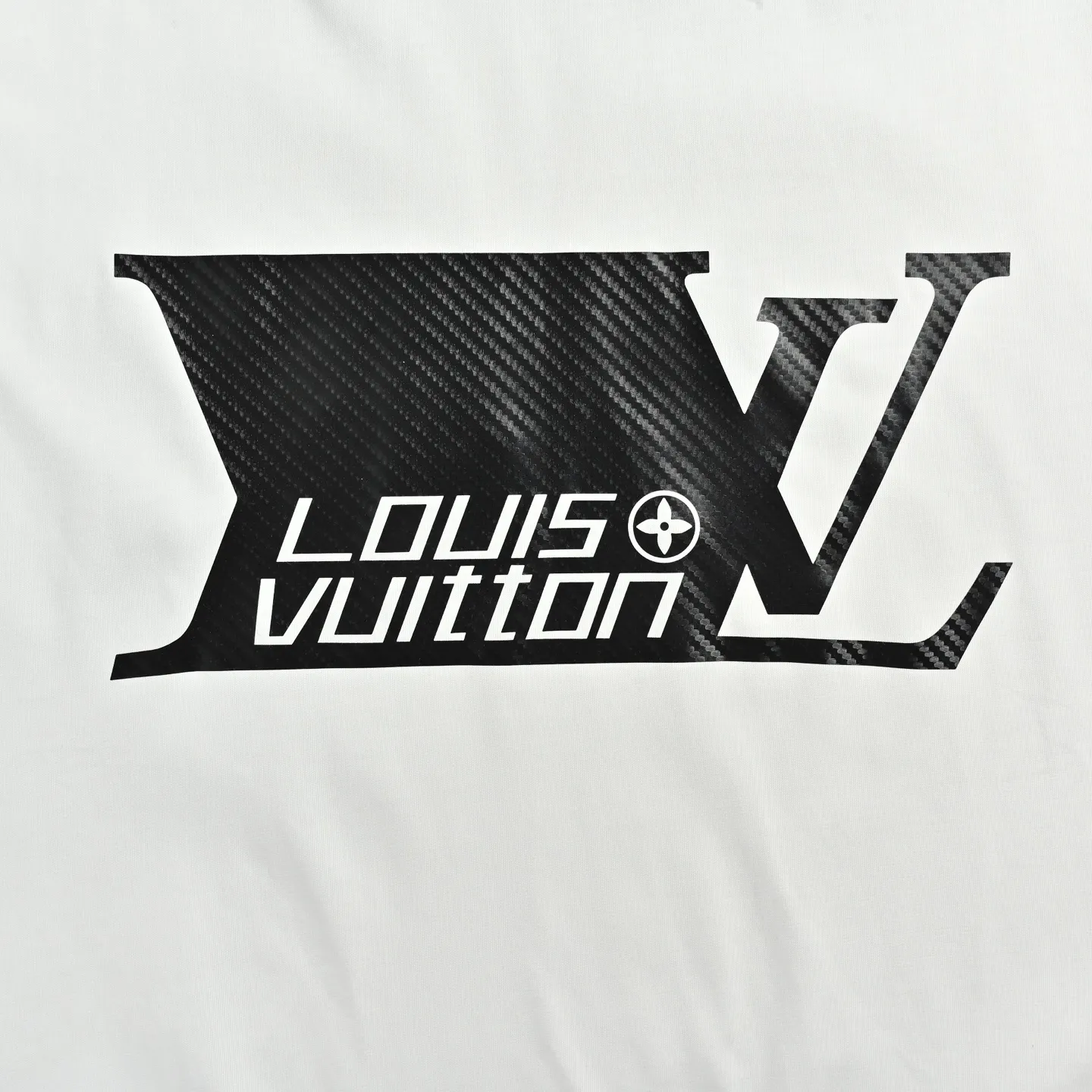 Louis Vuitton/ logo